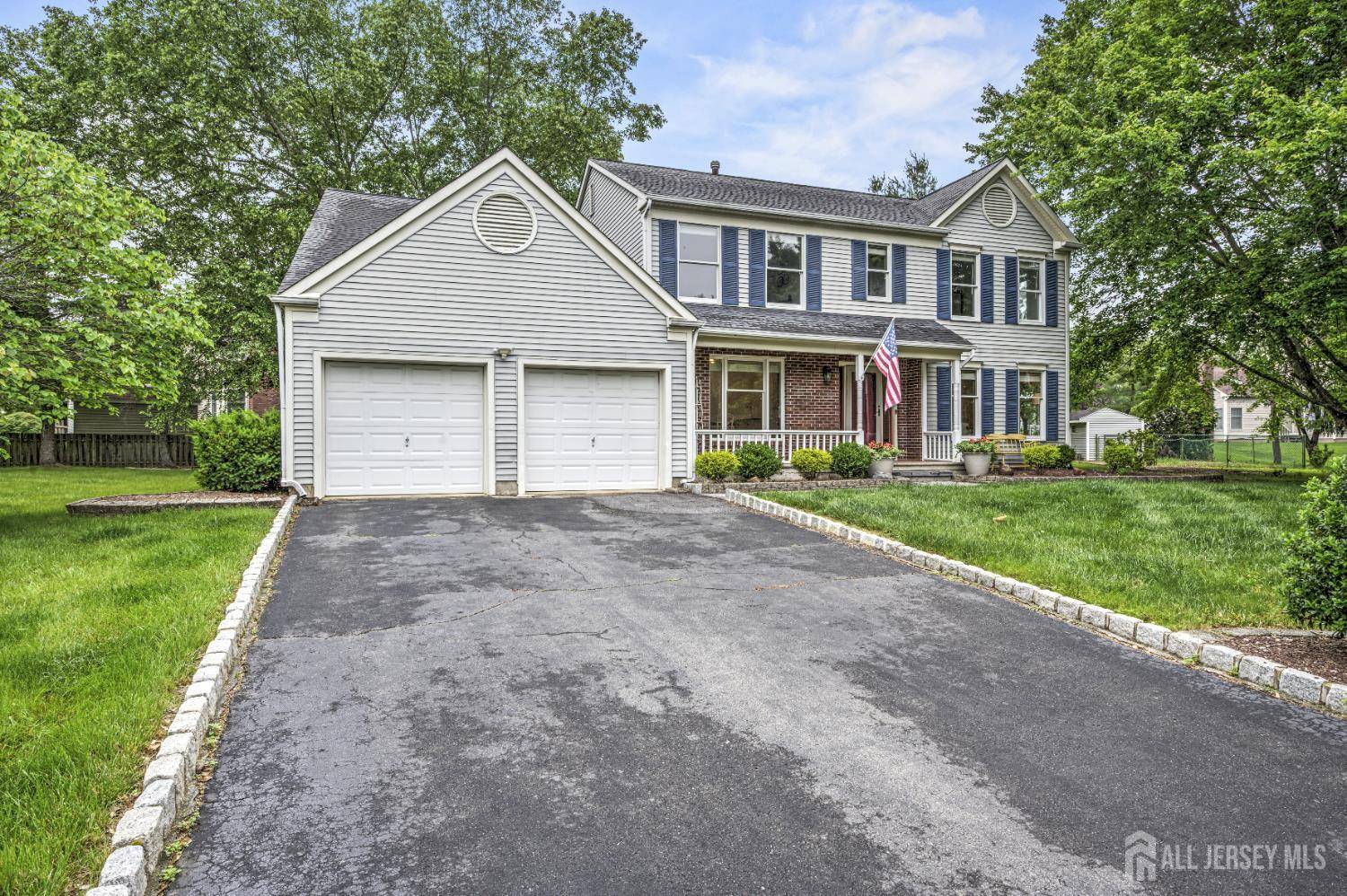 Plainsboro, NJ 08536,3 Monroe CT