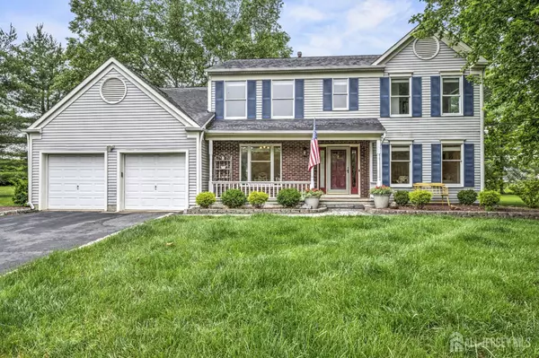 3 Monroe CT, Plainsboro, NJ 08536