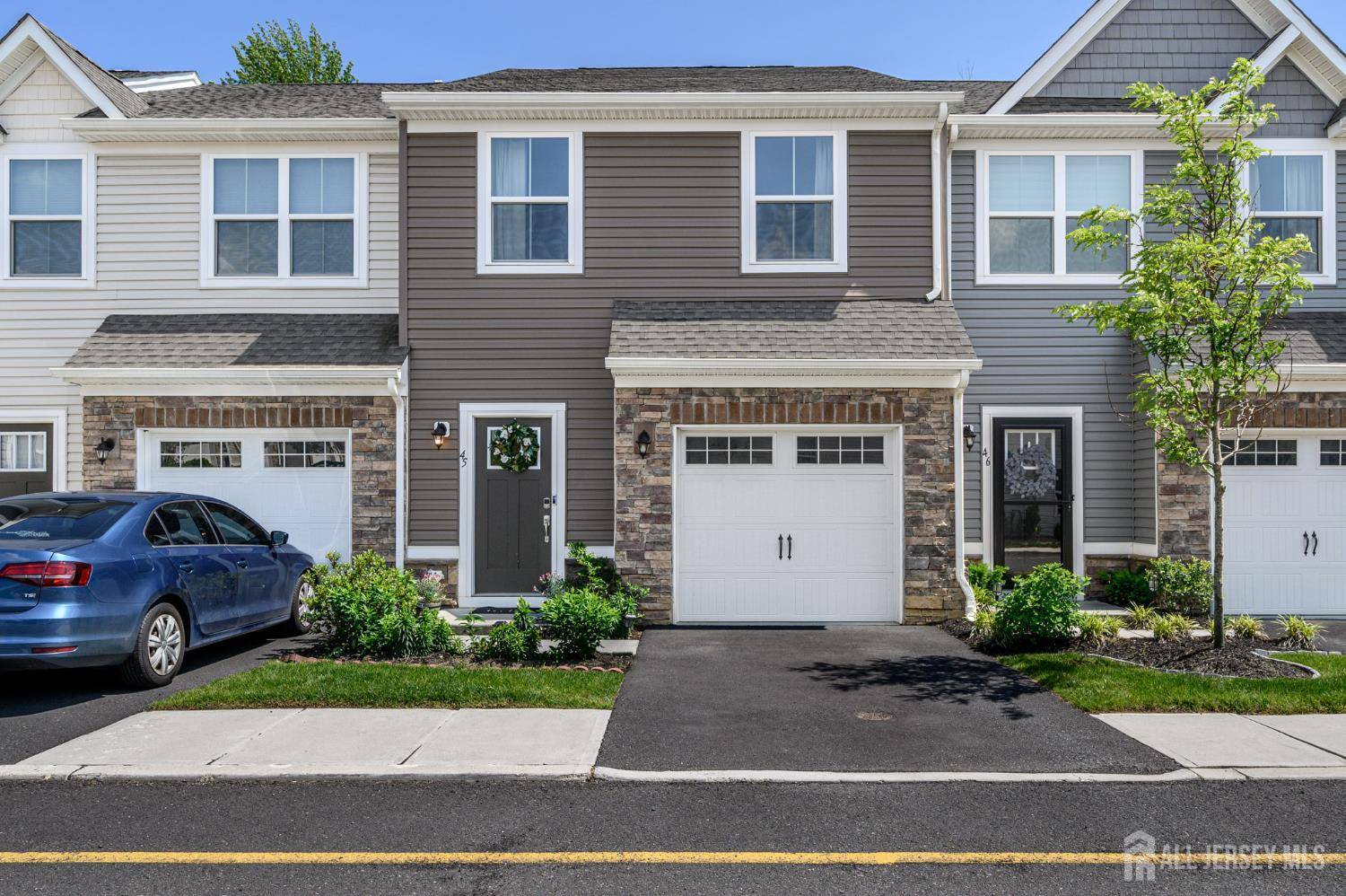 45 Athens WAY, Aberdeen, NJ 07721