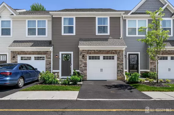 45 Athens WAY, Aberdeen, NJ 07721