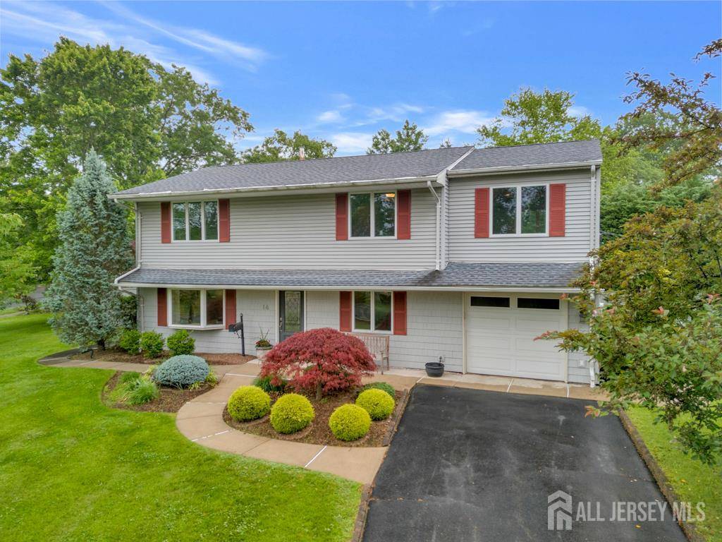 16 Russet RD, South Brunswick, NJ 08824