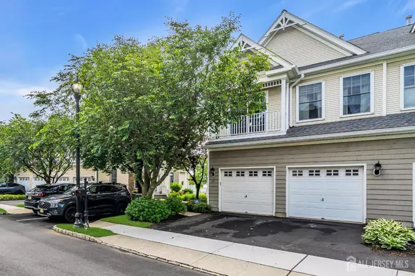 South Amboy, NJ 08879,66 S Shore DR