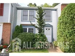34 Beechwood CT, South Brunswick, NJ 08852
