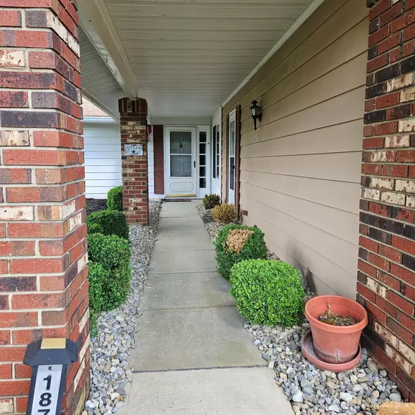 Monroe, NJ 08831,187 NEWPORT RD #A