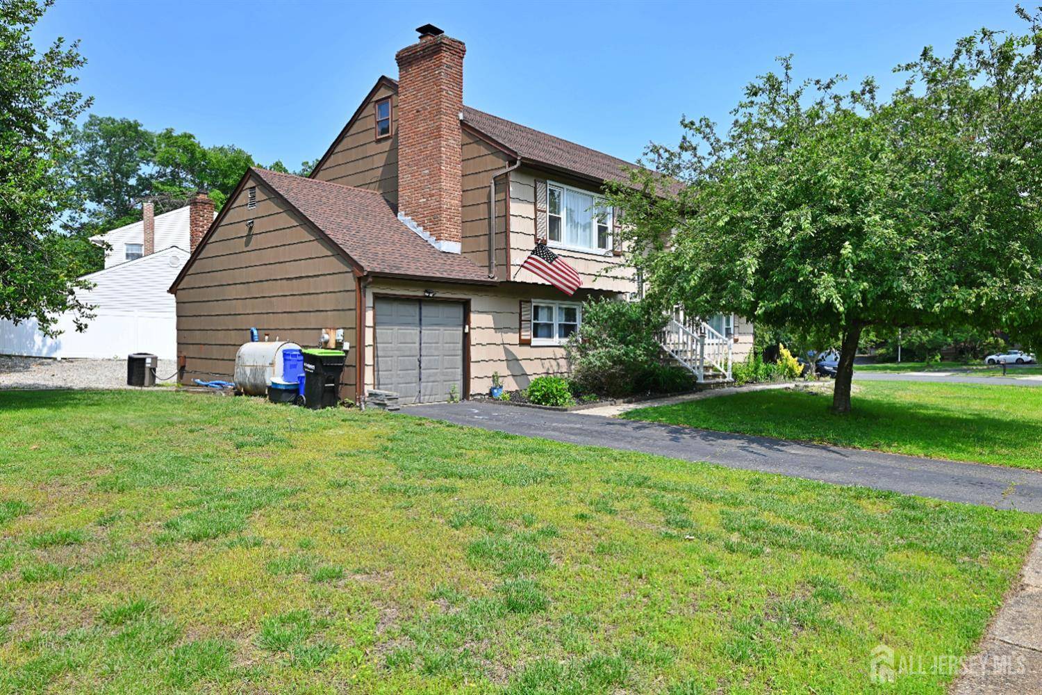 Old Bridge, NJ 08857,8 Michelle AVE