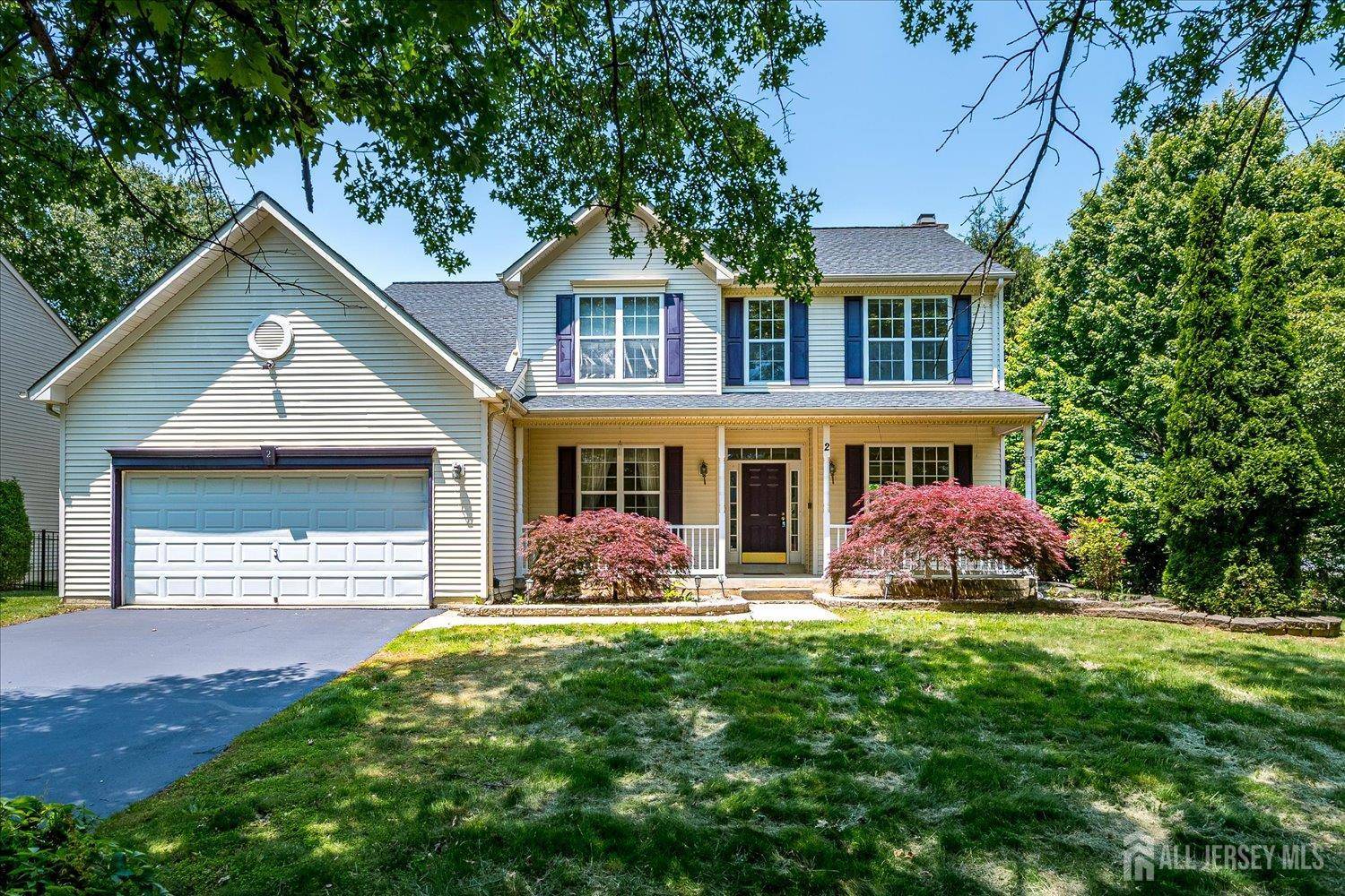 2 Durham WAY, East Windsor, NJ 08520