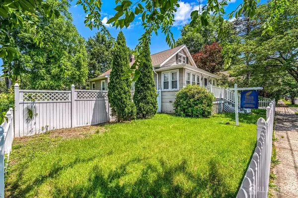 Piscataway, NJ 08854,12 Buchman ST