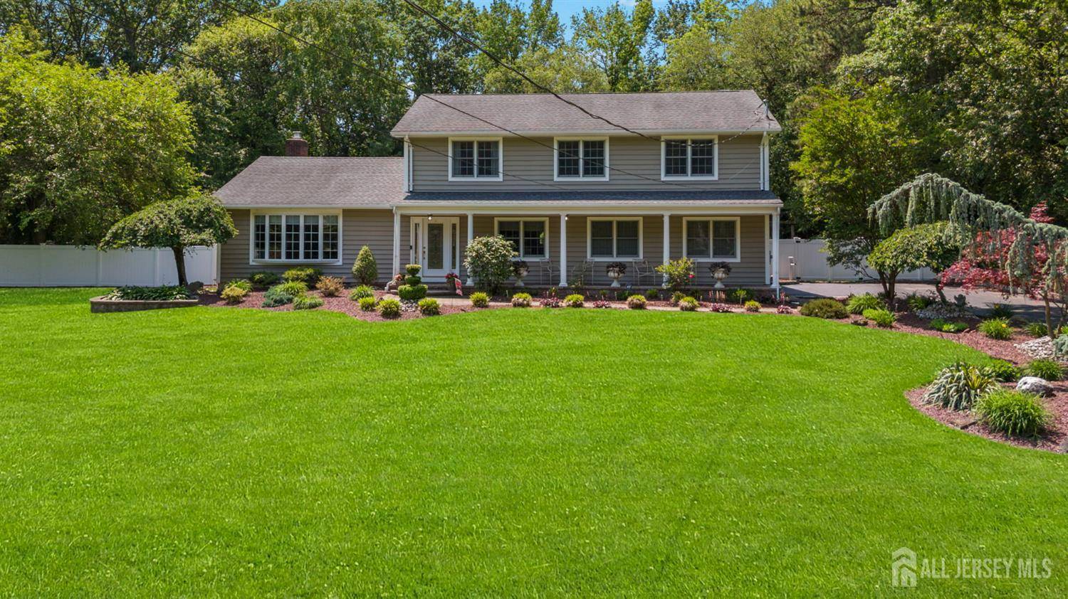Monroe, NJ 08831,8 Garvey DR