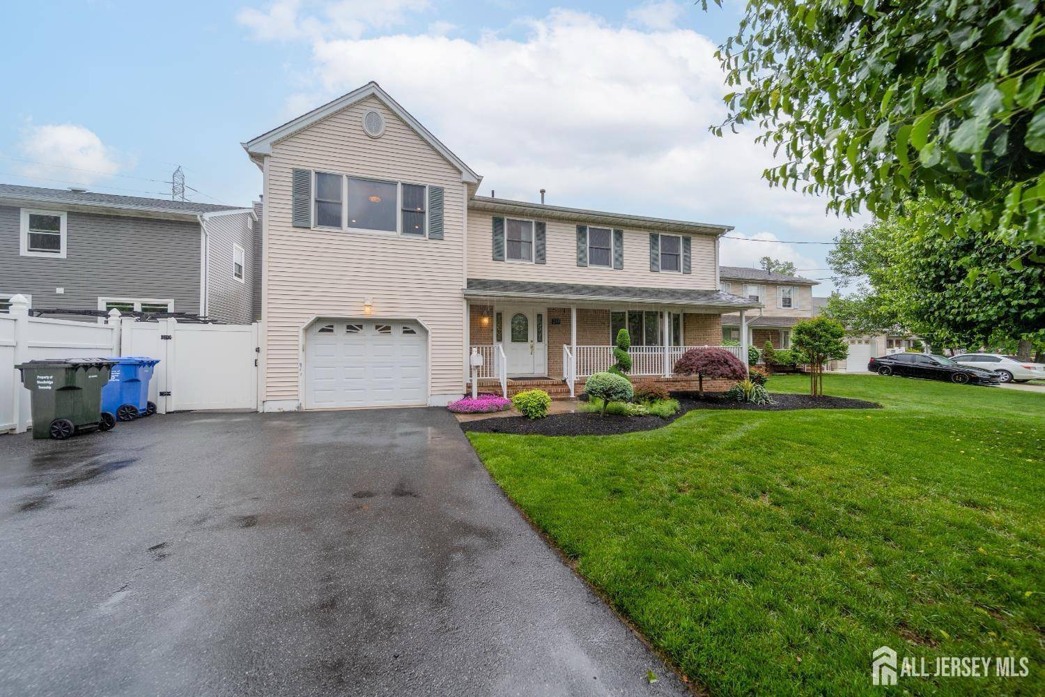 289 Old RD, Sewaren, NJ 07077