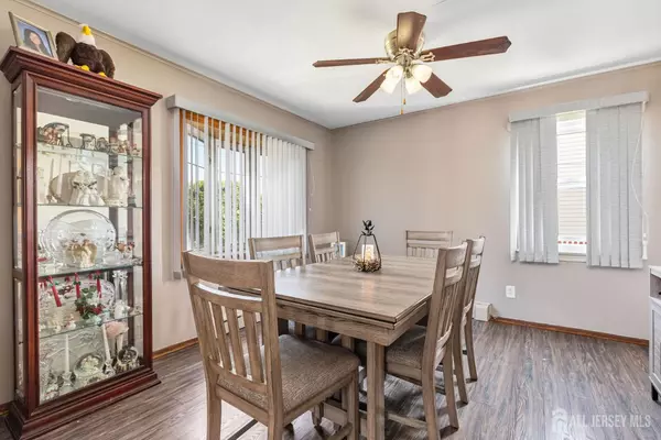 Port Reading, NJ 07064,164 Holly ST