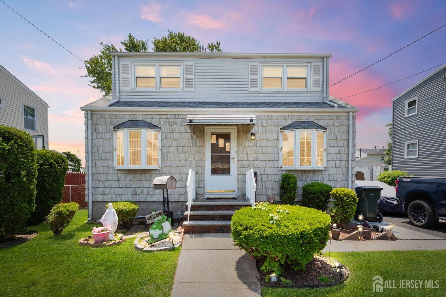 164 Holly ST, Port Reading, NJ 07064