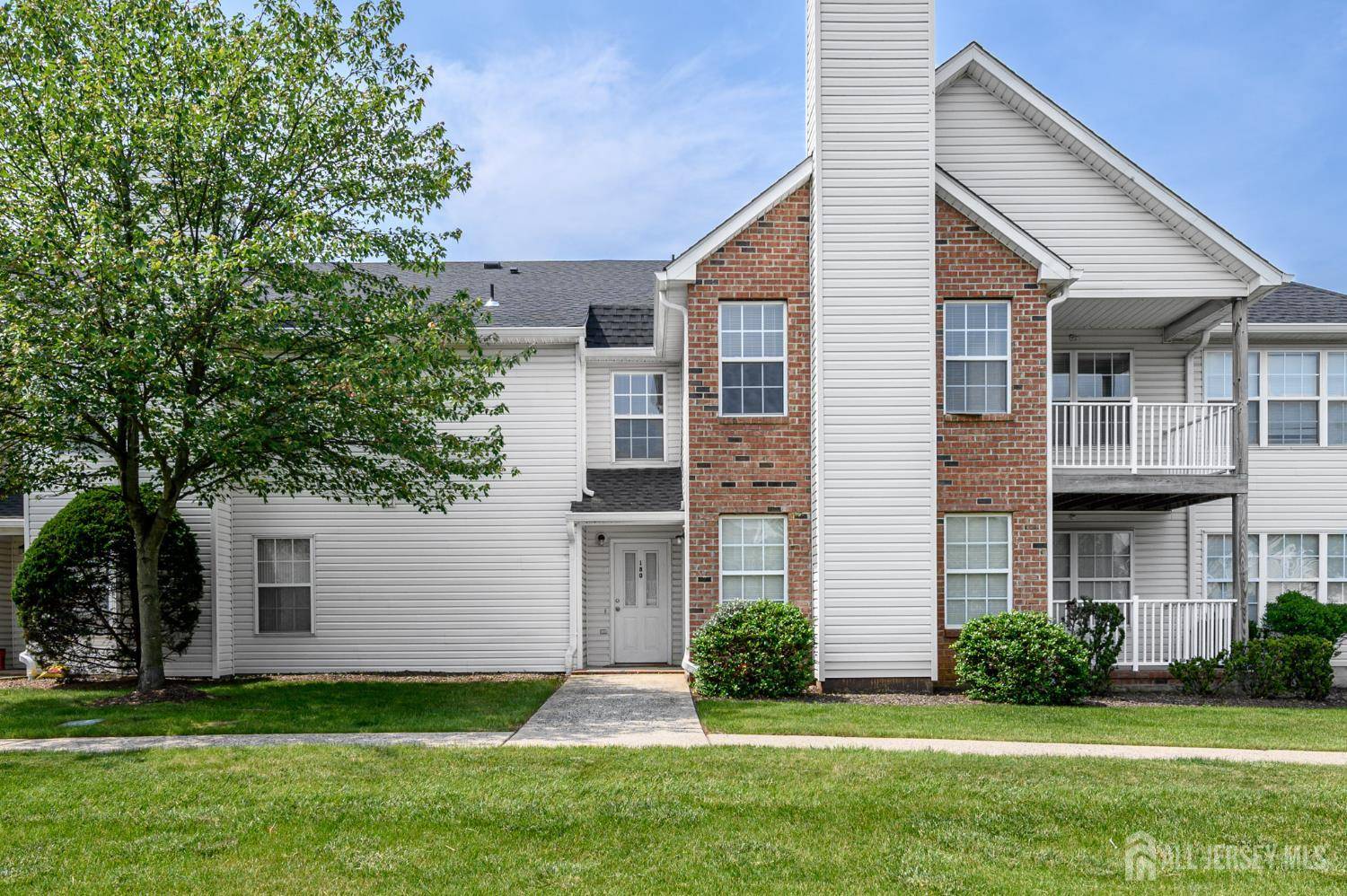 180 Lackland AVE, Piscataway, NJ 08854