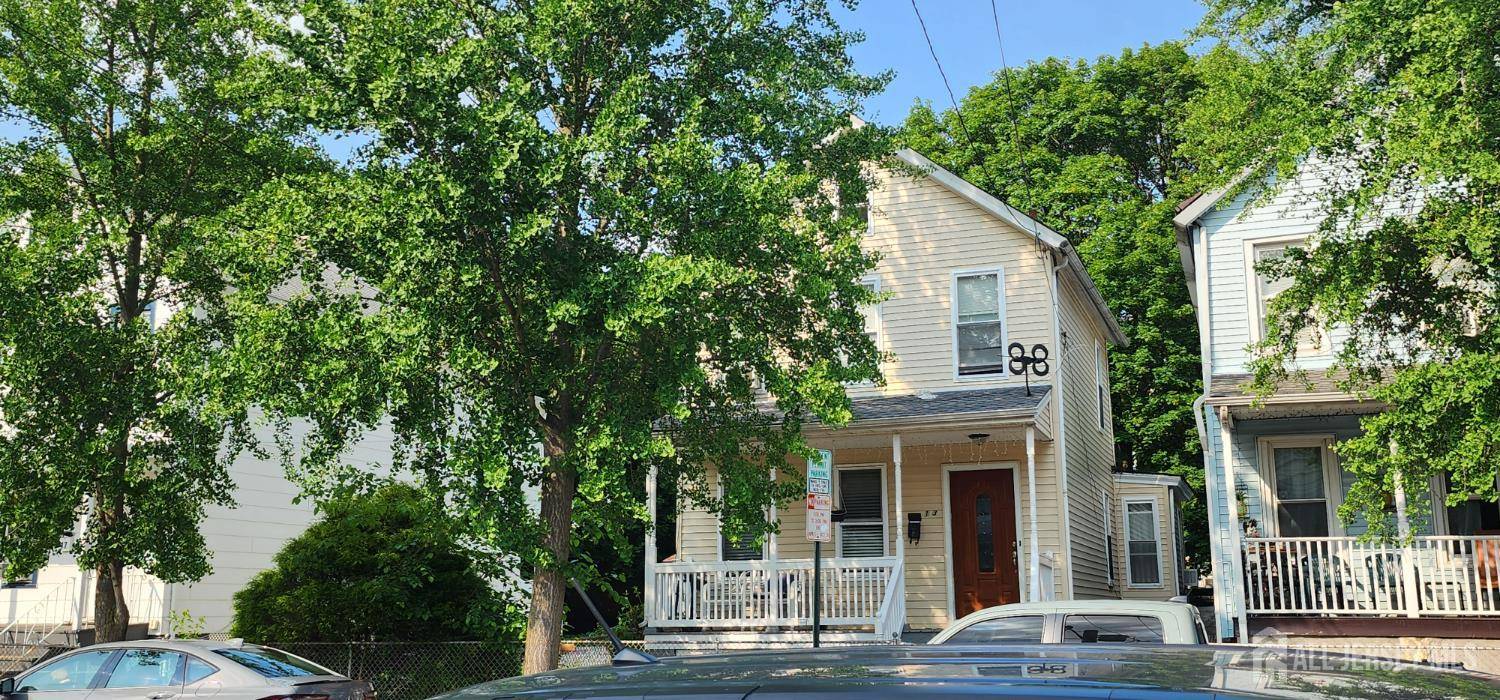 New Brunswick, NJ 08901,13 James ST