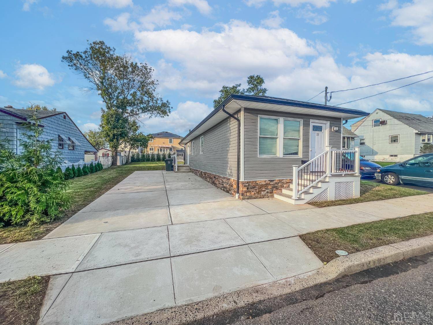 15 Birch ST, Port Reading, NJ 07064