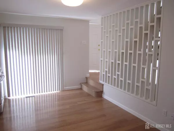 South Brunswick, NJ 08852,46 Ironwood CT