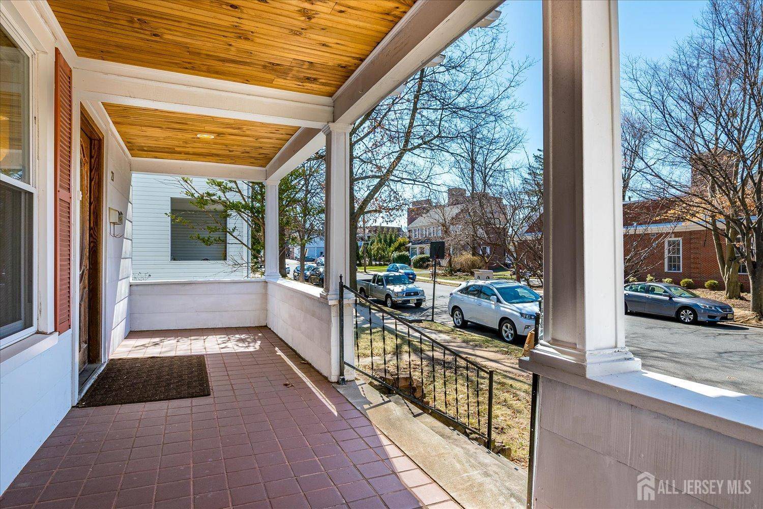 Highland Park, NJ 08904,27 N 6th AVE