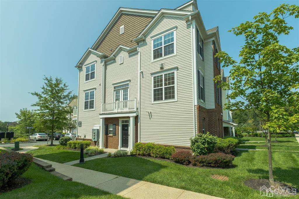 1205 ELLA LN #1205, Highland Park, NJ 08904