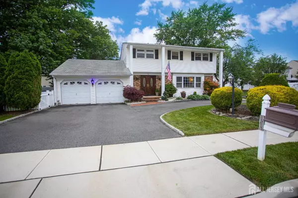 Sayreville, NJ 08859,1 Stradford RD