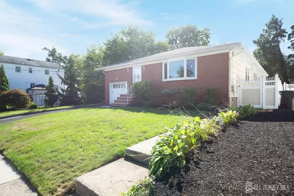 Roselle Park, NJ 07204,496 Ragland DR