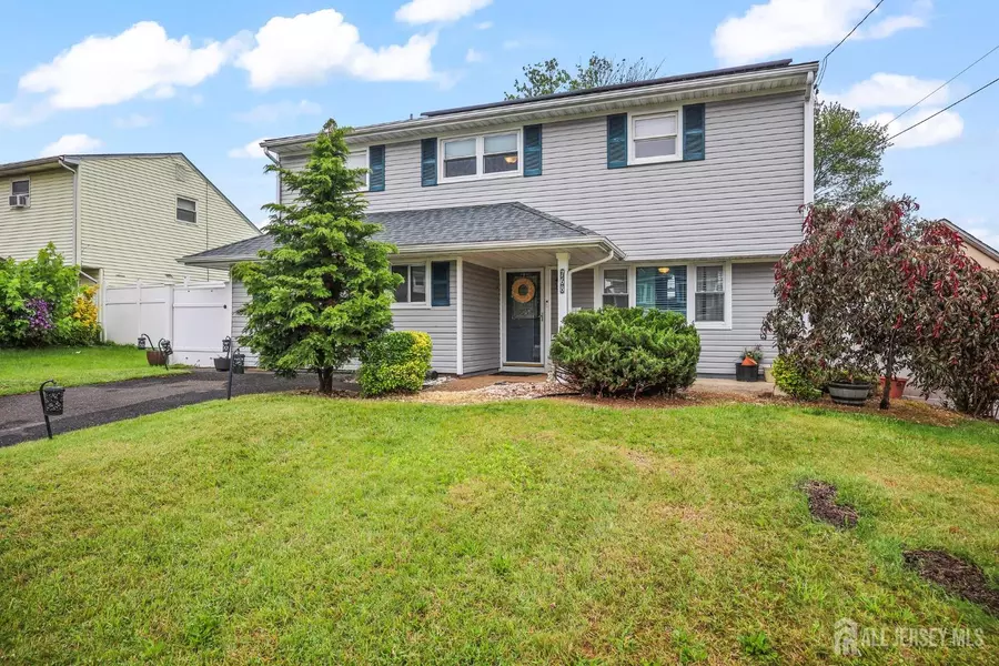 768 May AVE, Perth Amboy, NJ 08861