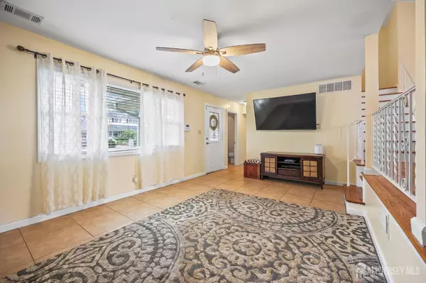 Perth Amboy, NJ 08861,768 May AVE