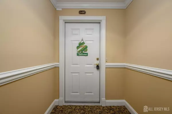 Franklin, NJ 08873,4307 Avery CT