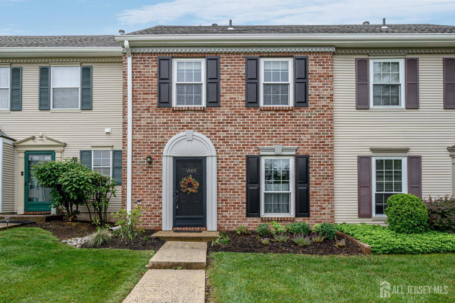 1505 Doolittle DR, Bridgewater, NJ 08807