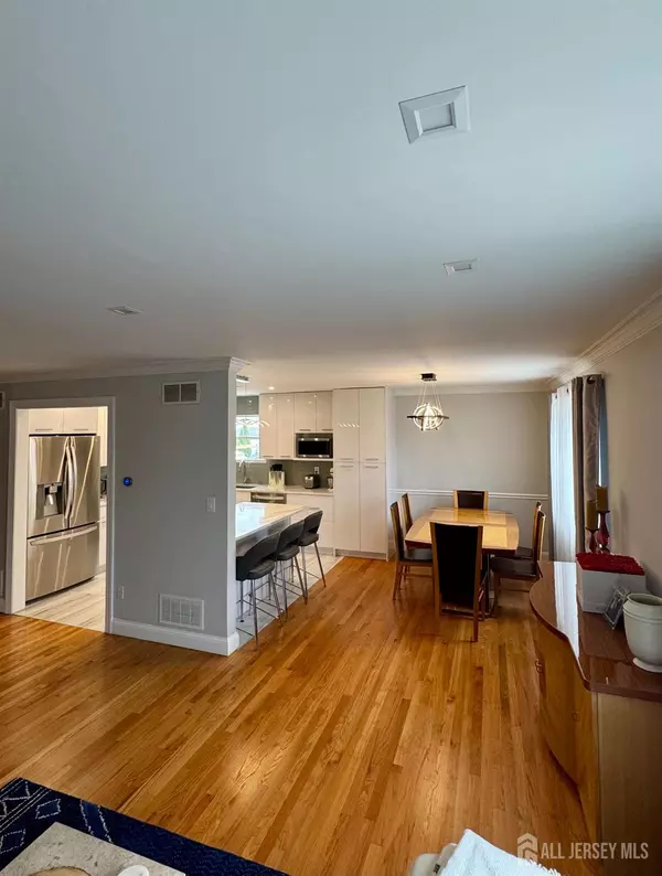 South River, NJ 08882,12 Yates AVE