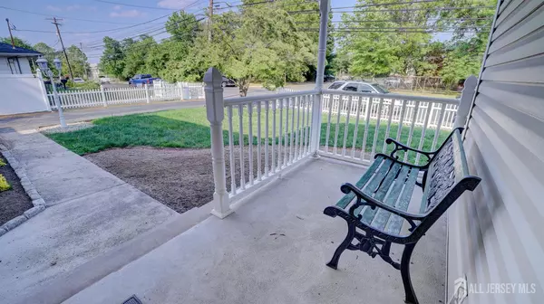 South Amboy, NJ 08879,230 Raritan ST