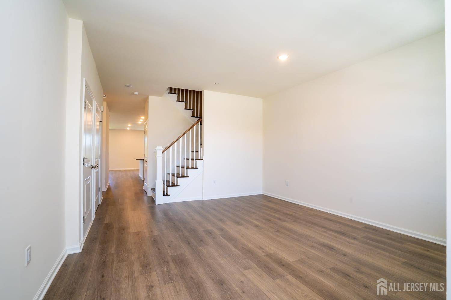 West Windsor, NJ 08550,3403 Jordan DR