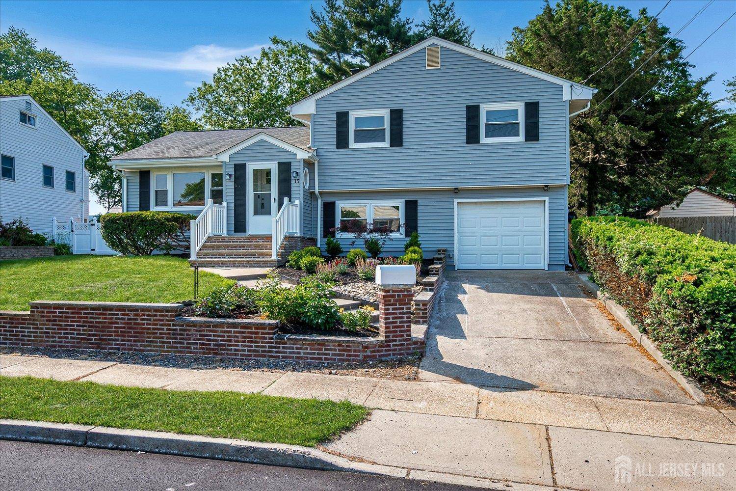 Old Bridge, NJ 08879,15 Crassas ST