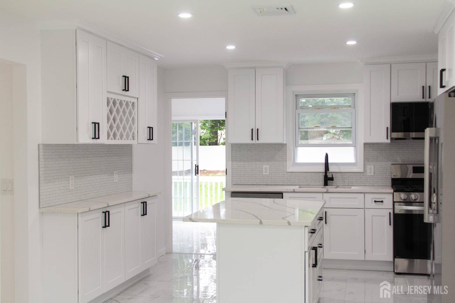 Piscataway, NJ 08854,1515 Dogwood DR