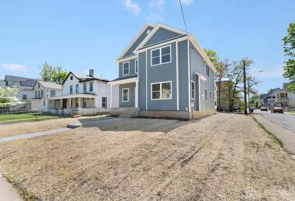Plainfield, NJ 07060,435 W 5th ST W #37
