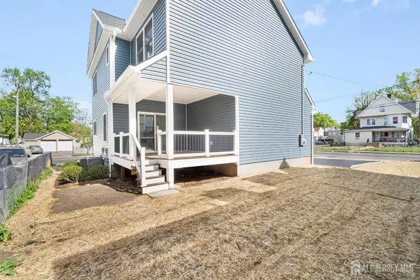 Plainfield, NJ 07060,400 Grant AVE #04