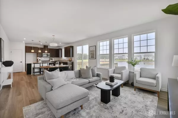 Old Bridge, NJ 08857,45 E VERBENA LN