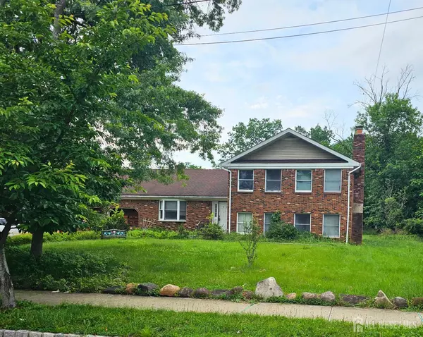 56 School ST, Piscataway, NJ 08854