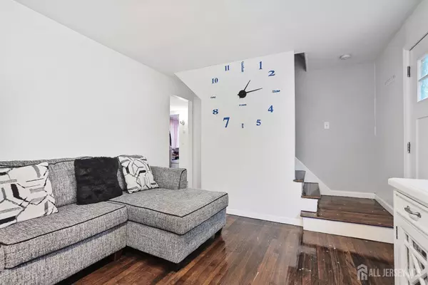 Bloomingdale, NJ 07403,2 Ann ST