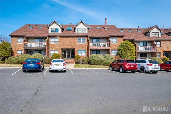 121-F Beverly Hill TER, Woodbridge Proper, NJ 07095