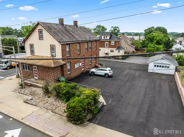 Sayreville, NJ 08872,1 Main ST