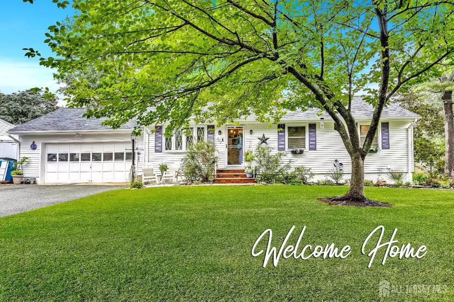 202 Runyon AVE, Piscataway, NJ 08854