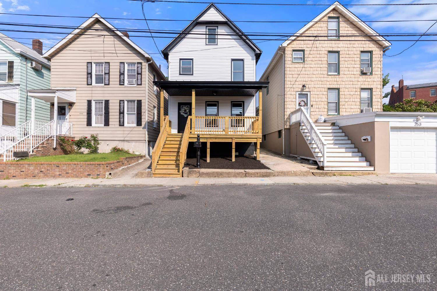 South Amboy, NJ 08879,251 church ST