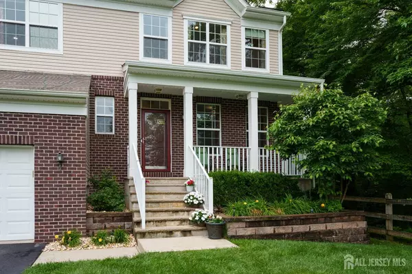 Monroe, NJ 08831,1 Elmcrest CT E