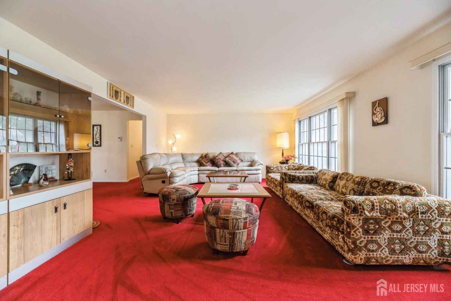 North Brunswick, NJ 08902,1541 Edly Cove CT