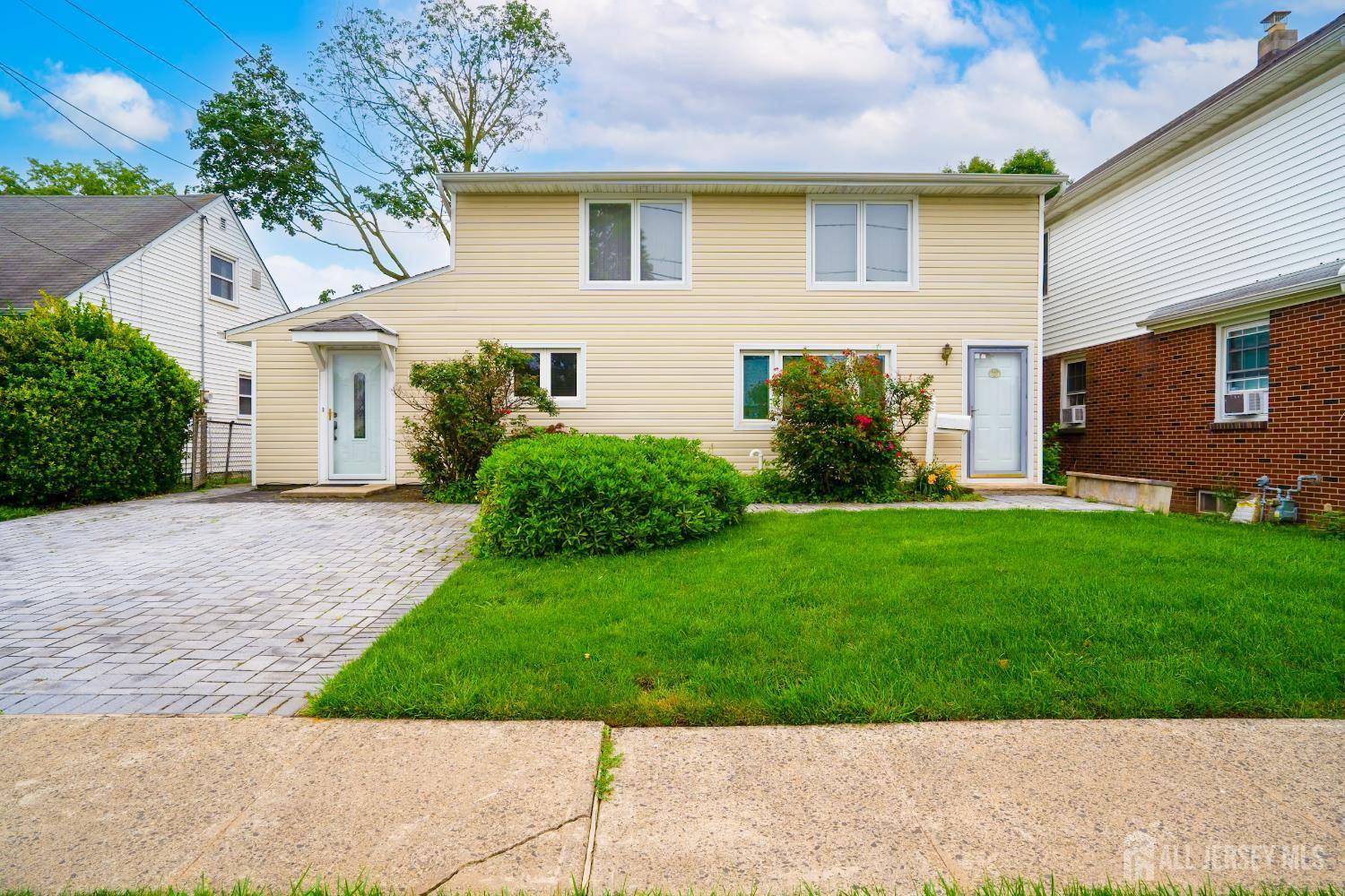 314 Benjamin AVE, Iselin, NJ 08830