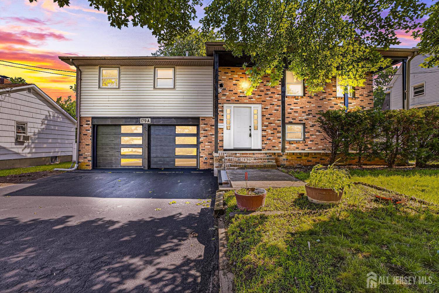 Jamesburg, NJ 08831,179-A Buckelew AVE
