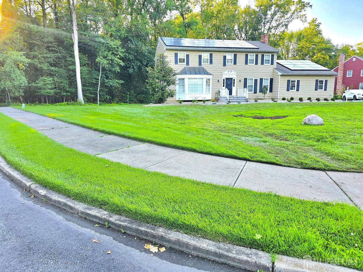 West Windsor, NJ 08550,19 Monterey DR