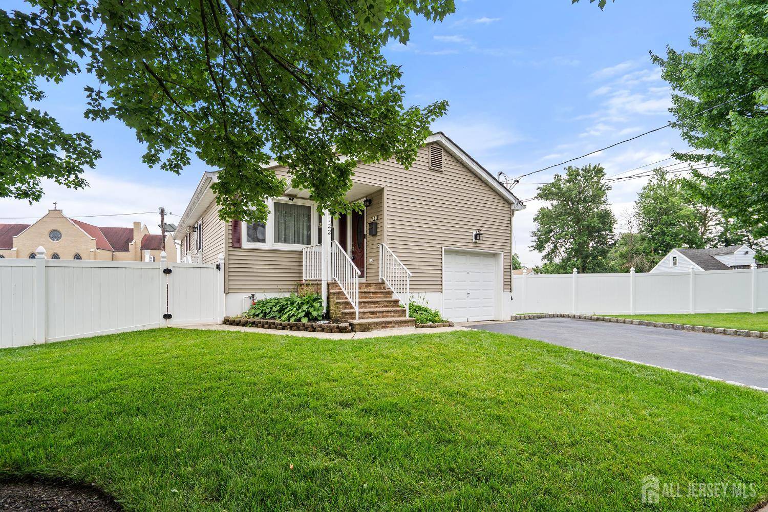 South Plainfield, NJ 07080,122 Randolph AVE