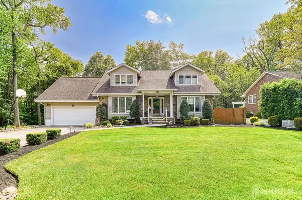 North Brunswick, NJ 08902,346 Wood AVE