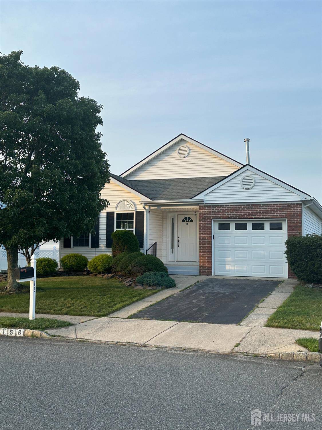 Toms River, NJ 08757,156 Prince Charles DR