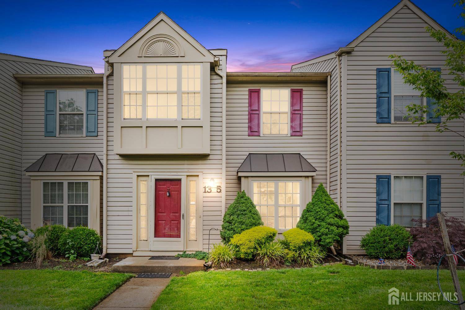 Freehold, NJ 07728,13 Stuart DR #5